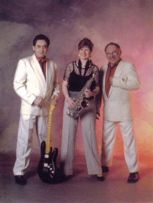 orfeus-band_trio_300.jpg
